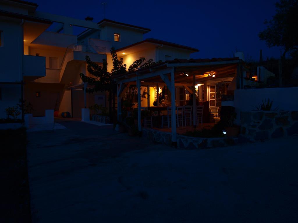 Apartmán Lofos Vourvourou Exteriér fotografie